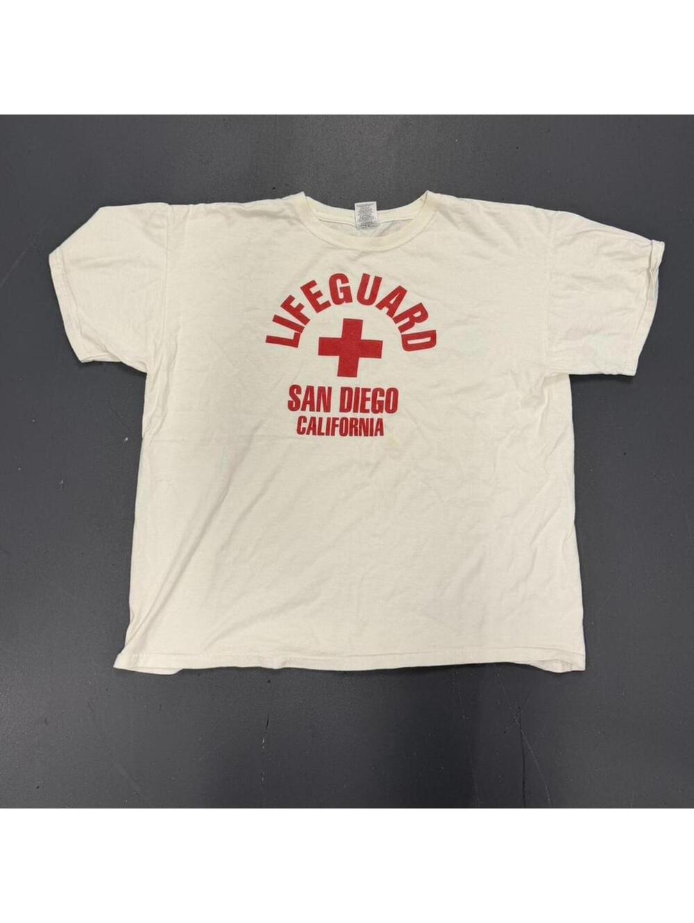 Men's White and Cream Tshirt